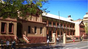 NSW Parliament House, viewed from Macquarie St